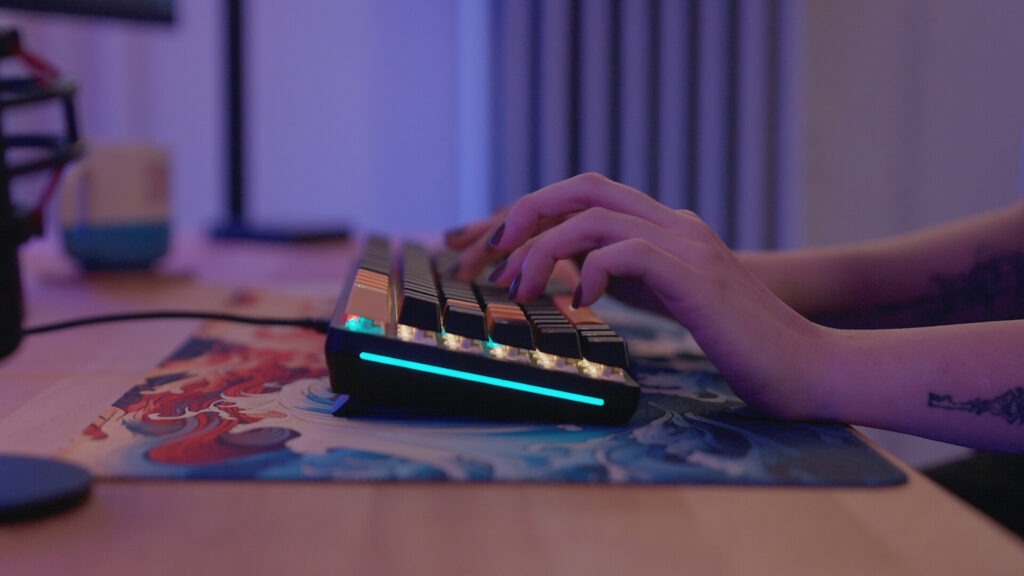 Hacked:The Streamer SS4